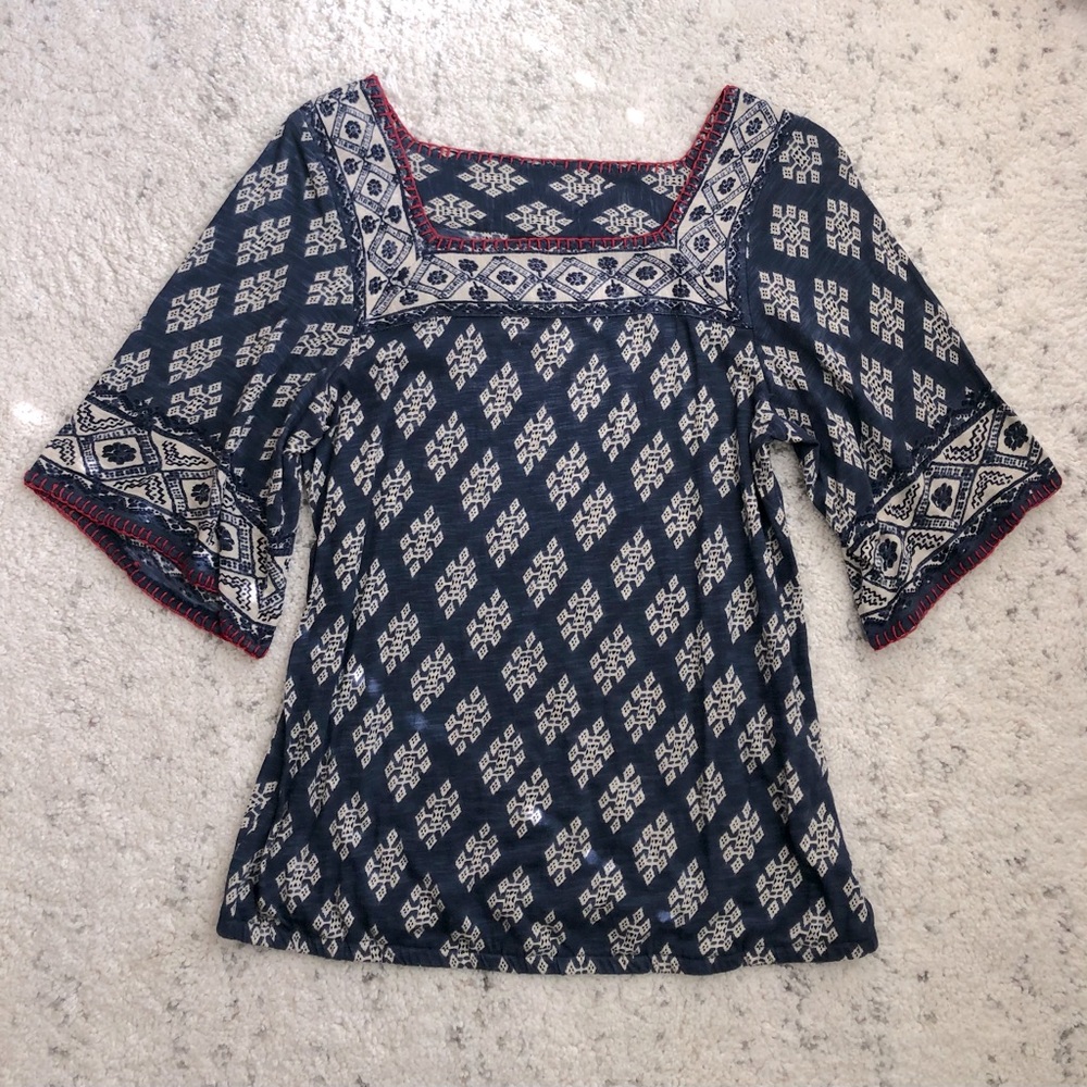 Lucky Brand. Small top, navy and cream/tan with red trim.